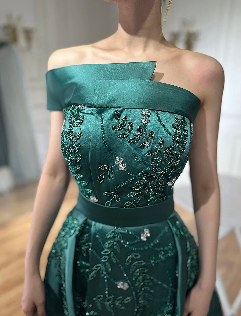 Serene Hill Customized 2024 Green One-Shoulder Satin Evening Gown Beaded Dress with Overskirt and Split for Women DLA72178