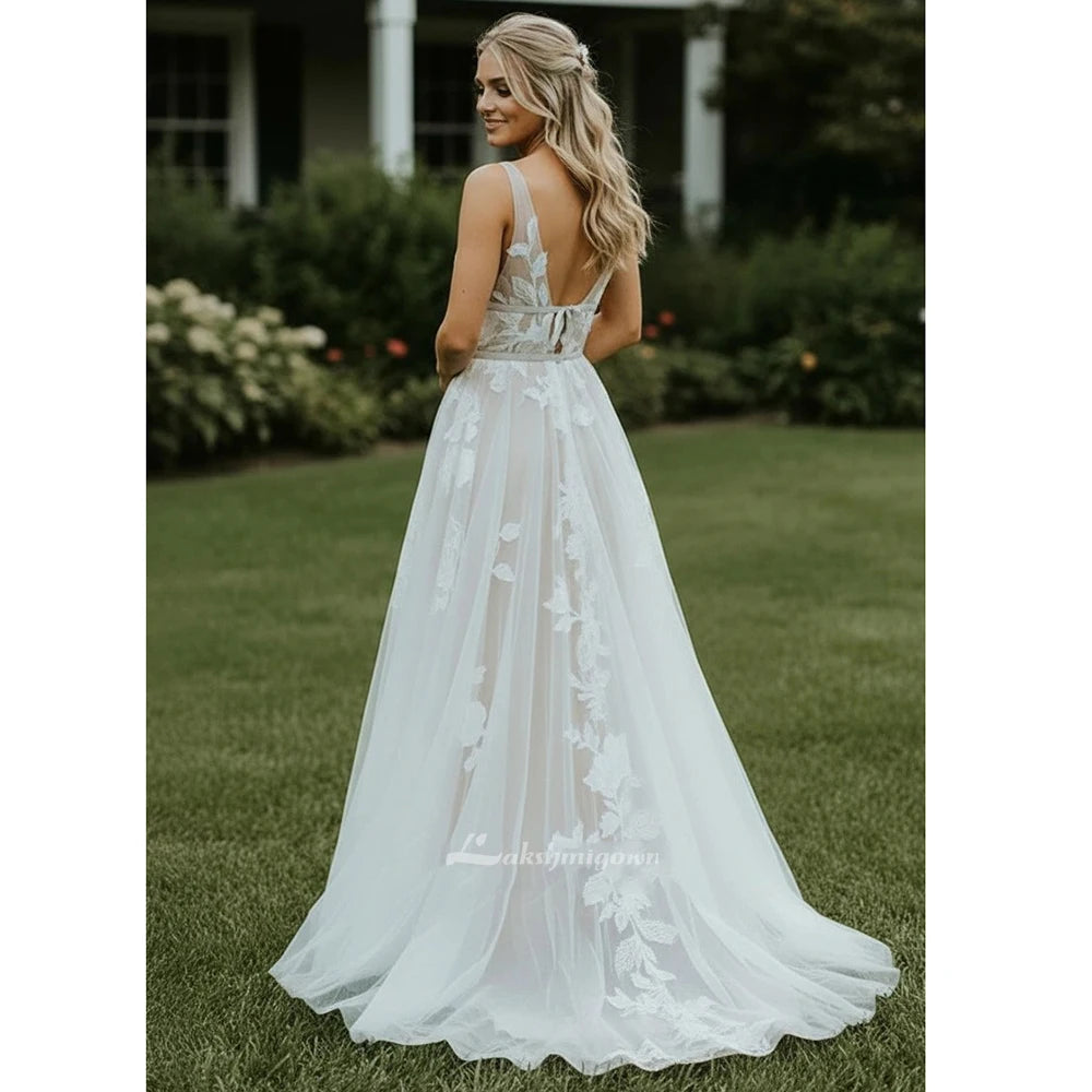 Lakshmigown V-neck Lace Wedding Dress with Appliques Floor-Length A-Line Tulle Bridal Gowns Customized