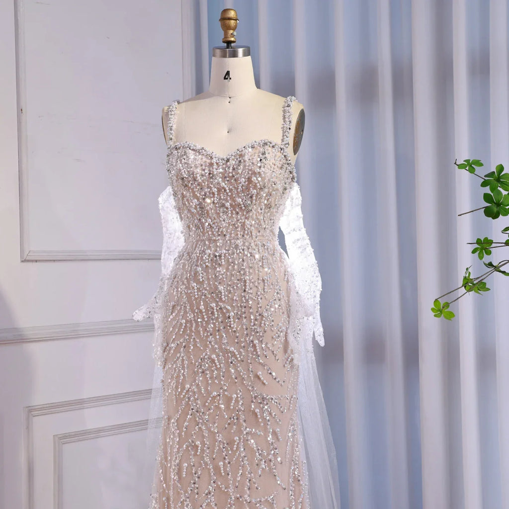 Abito da sera sirena in pizzo lussuoso con perle e guanto bianco nude LA72345E