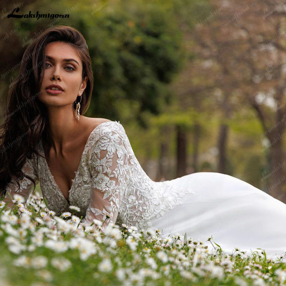 Lakshmigown Boho V-Neck Lace Chiffon Wedding Dress for Women 2026 New A-Line Sweep Train Long Sleeves Bride Gown Customized