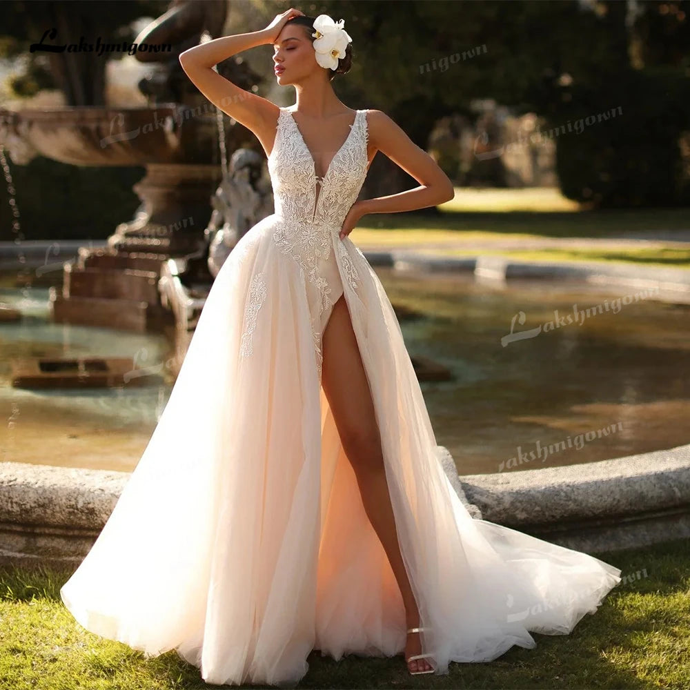 Romantic Deep V Neck Wedding Dress Backless High Slit Floral Lace Tulle Bridal Gown Sweep Train Wedding Gowns Customized