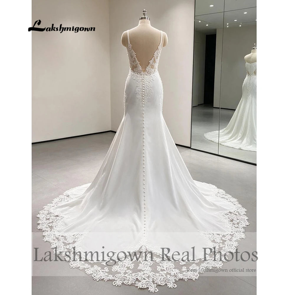 Lakshmigown Lace Appliques Beading Mermaid /Trumpet Wedding Dresses Chapel Train V-Neck Spaghetti Straps Bridal Gown Customized