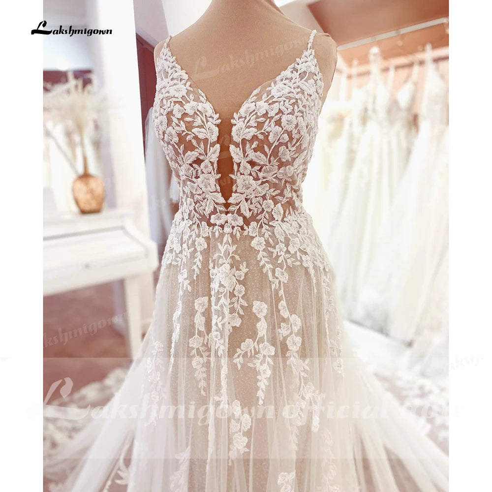 Lakshmigown Lace Wedding Dresses V Neck Appliqued Bridal Gowns Vestido de novia Court Train Boho Wedding Gowns Customized