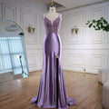 Vestido de Gala de Cetim Roxo de Luxo com Fenda e Aplicações de Renda LA73040