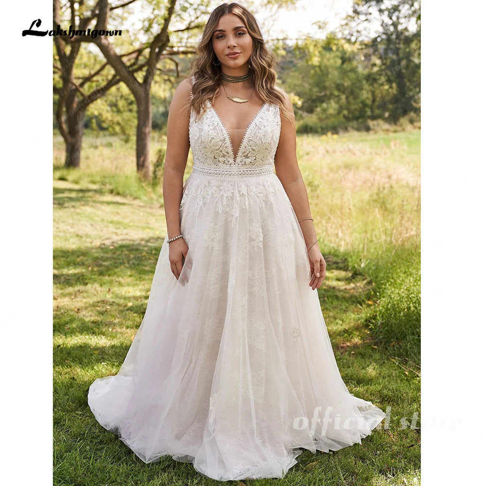 Lakshmigown Plus Size Boho Lace Wedding Dresses A Line Sleeveless Appliques V Neck Bridal Gowns Tulle Wedding Gown Customized