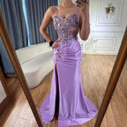 Vestido de Baile Clássico em Cetim Azul-Marinho com Rendas, Miçangas e Fenda LA73003