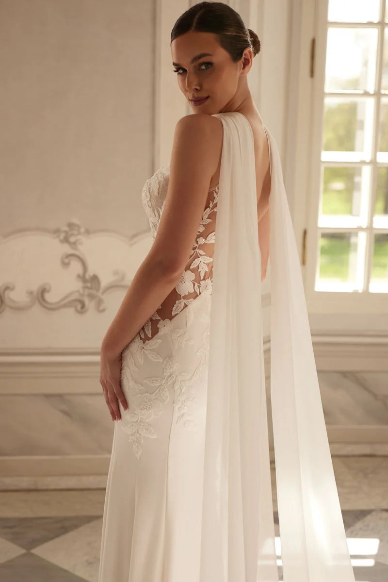 Lakshmigown Scoop-neck Ruched Wedding Gown with Shawel Charming Mermaid Lace Appliques Spaghetti Strap Bridal Dresses Customized