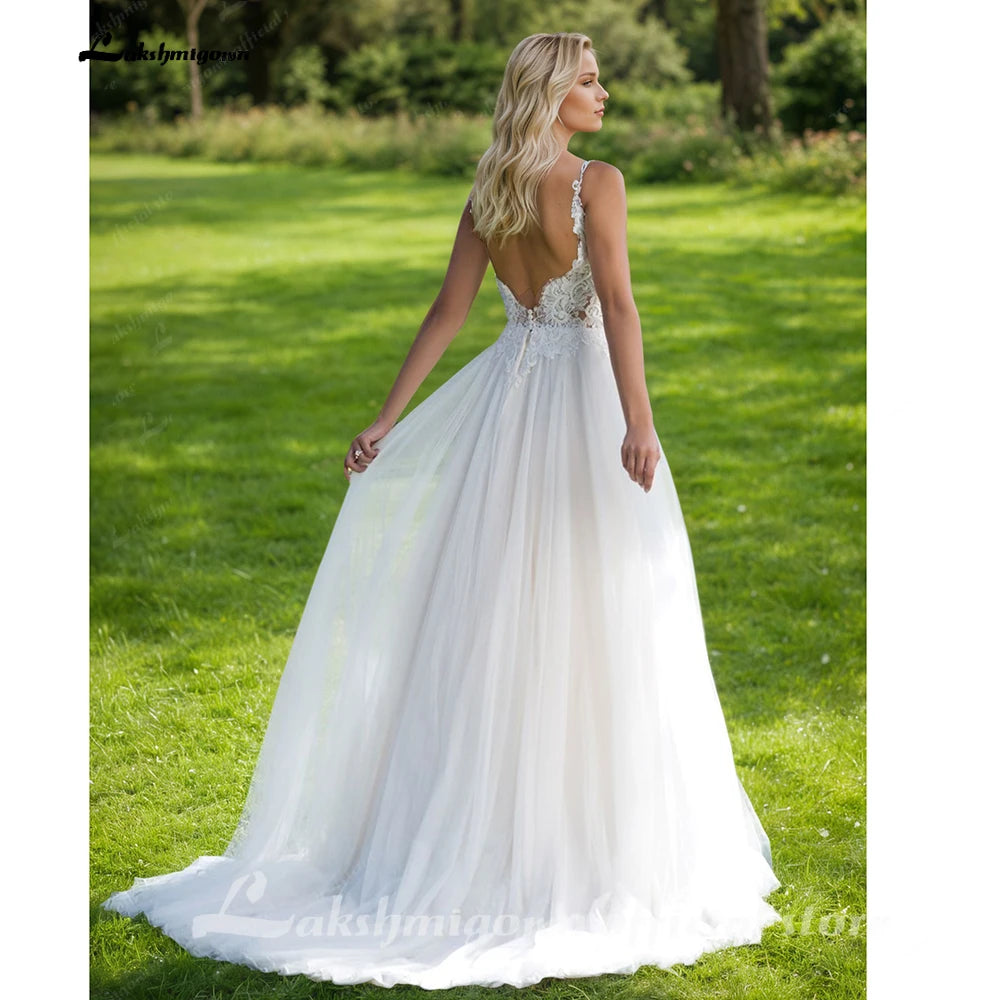 Lakshmigown Bohemian Spaghetti Straps A-Line Wedding Dress Lace Appliques V-Neck Tulle Open Back Bridal Dress Customized