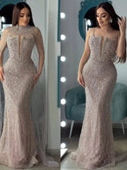 Abito da Sera di Lusso Perle Nude Abito Ricamato con Cristalli e Strascico in Tulle LA72189A