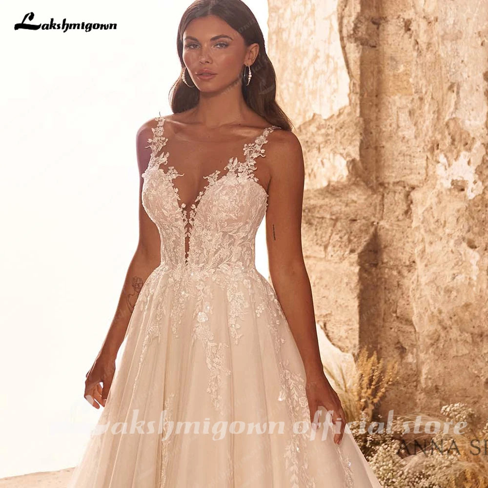 Lakshmigown Vintage Lace Wedding Dress Sleeveless A Line V Neck Appliques Bride Dresses Customized Classic Style Wedding Gown