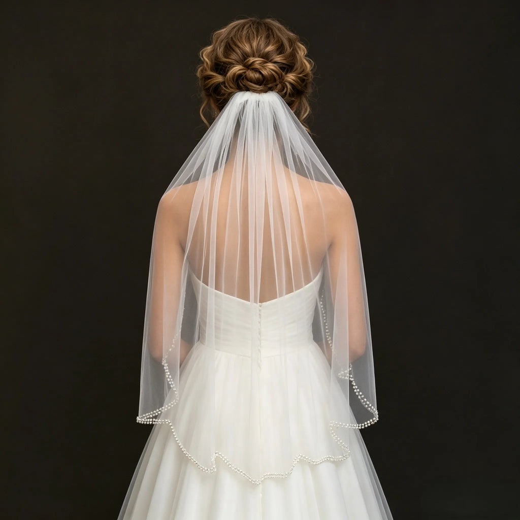 Fingertip Length Pearl Wedding Veil With Comb - Single Layer Tulle Bridal Veil Scalloped Beaded Edge for Bride Accessories G200