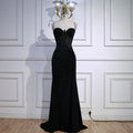 Abito da Ballo Elegante Nero con Perline e Spalline Sottili LA73039