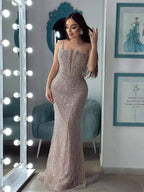 Abito da Sera di Lusso Perle Nude Abito Ricamato con Cristalli e Strascico in Tulle LA72189A