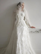 Lqq Customized Luxury Long Sleeve Wedding Dress Lace Appliques A-line Chapel Train Brides Dress for Wedding