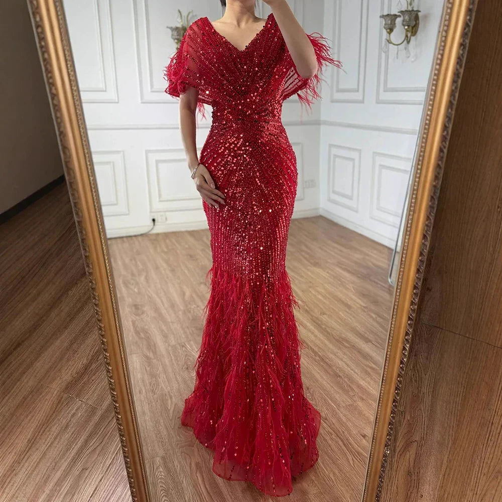 Abito da sera sirena rosso arabo di lusso con piume e perline LA71323A