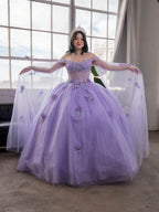 Vestido de baile com decote ombro a ombro e manga capa da marca Calla SCL30008