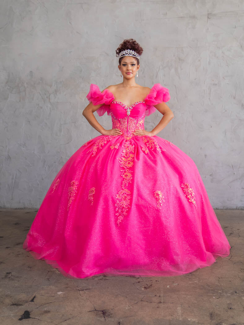 Vestido de baile com corpete ombro a ombro da marca Calla SCL30012