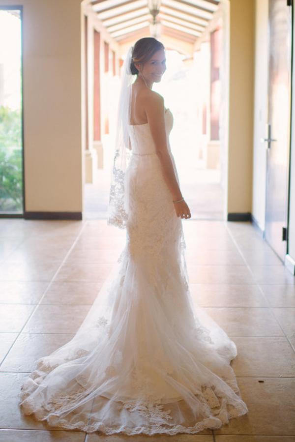 Vestido de novia de playa blanco de encaje sirena con escote corazón y hombros descubiertos, MW222