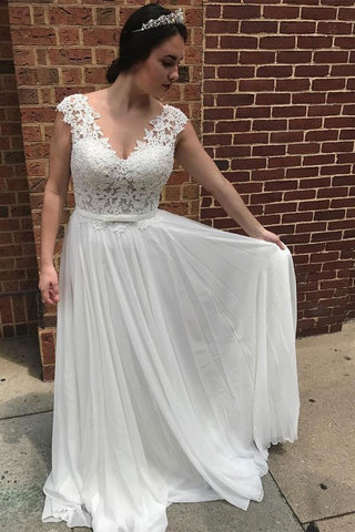 Chiffon A-Linie V-Ausschnitt Durchsichtige Spitze Applizierte Günstige Strand Brautkleid, MW127 