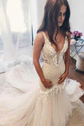 Splendidi Abiti da Sposa in Tulle Avorio a Sirena con Scollo a V e Pizzo Senza Maniche, MW156