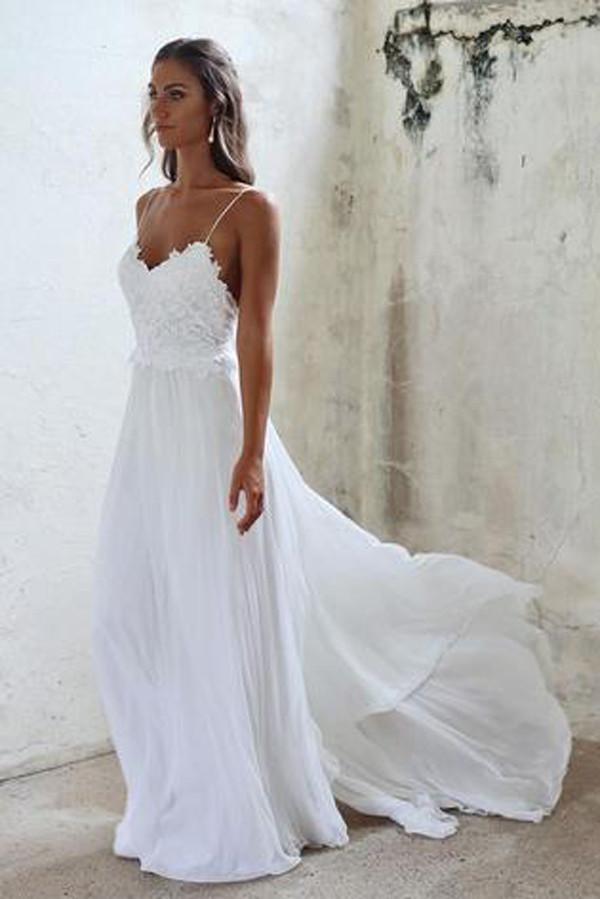 Robe de mariée plage en dentelle à dos nu avec bretelles spaghetti blanches NumberSea, modèle MW212