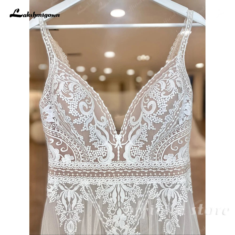Lakshmigown Lace Boho Wedding Dress Sexy Beach V Neck Open Back Chic Appliques Spaghetti Straps Bridal Gowns Customized