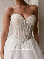 Customized Sweetheart Sleeveless Wedding Dress See Through Beading Lace Applique Sweep Train A Line Bridal Dresses