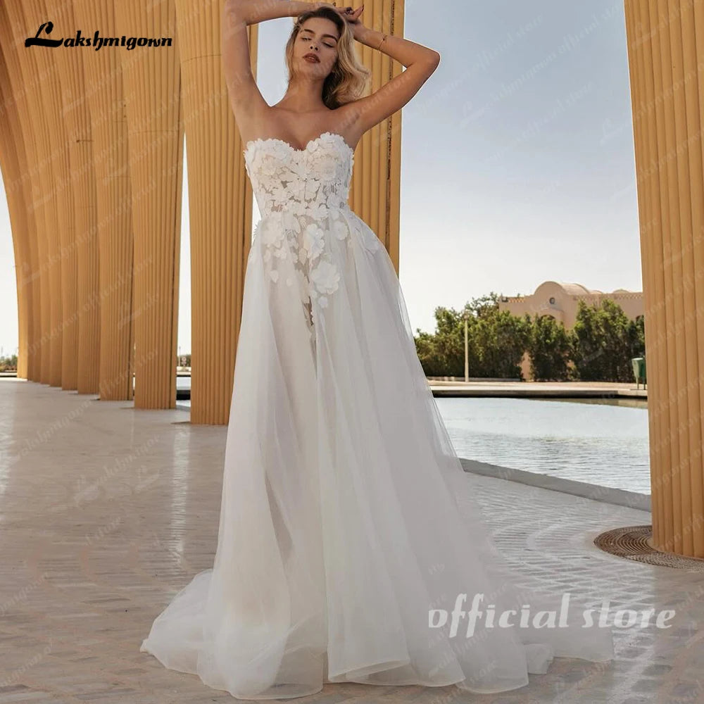 Lakshmigown Modest Sweetheart Wedding Dress with Slit 2026 New 3D Lace Appliques Tiered Wedding Gowns Vestido Customized