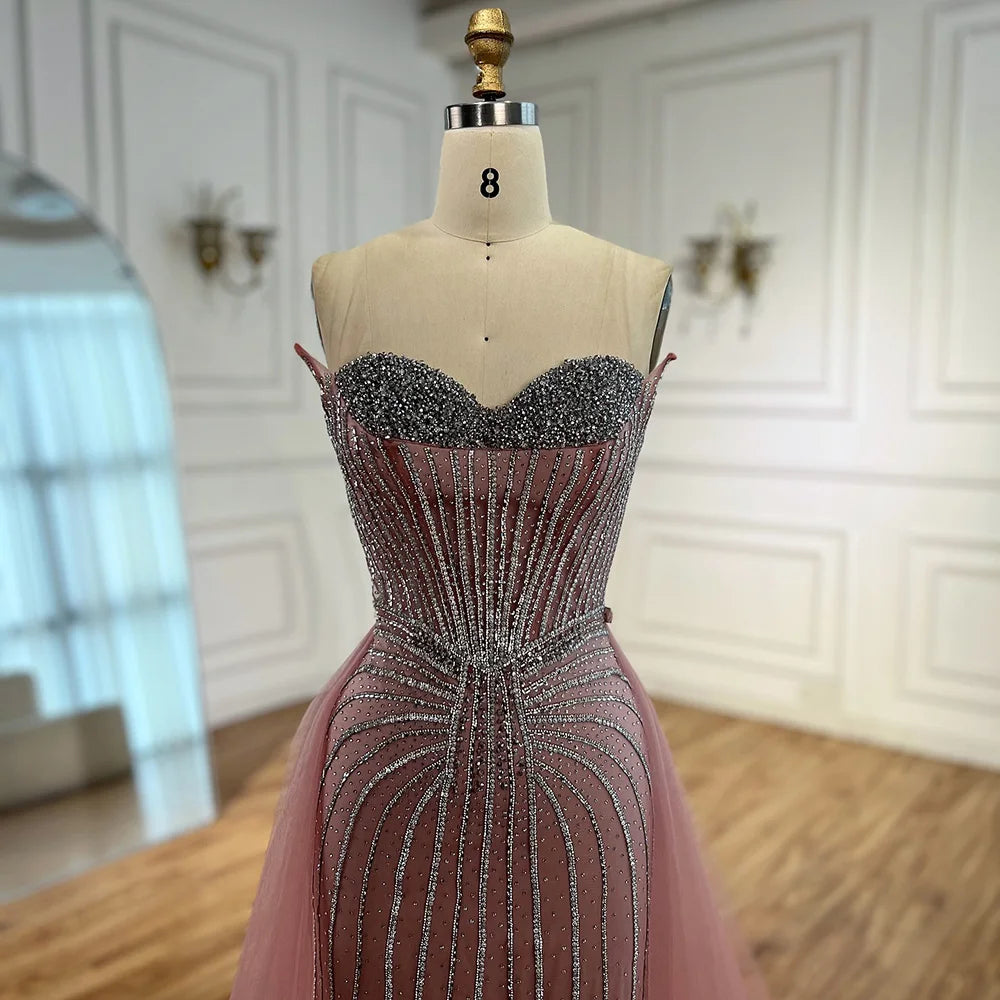 Abito da sera sirena con perle rosa, perline e sopragonna in stile arabo LA72811B