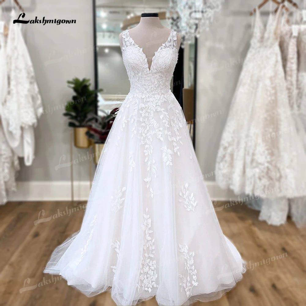 Lakshmigown V Neck Floral Lace Bridal Beach Wedding Dresses Customized Abiti Da Sposa Summer Beach A-Line Wedding Gowns