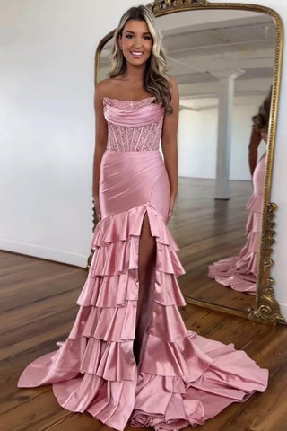 Vestido de festa rosa sereia com decote redondo e racha, plissado, em camadas, PSK661
