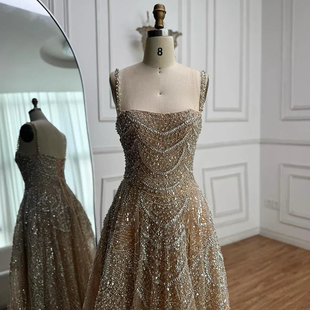 Abito da sera lussuoso color nude a linea A con perle e cristalli LA72983A