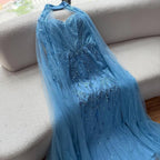 Abito da sera di lusso con paillettes blu, perline e maniche a mantello LA73108