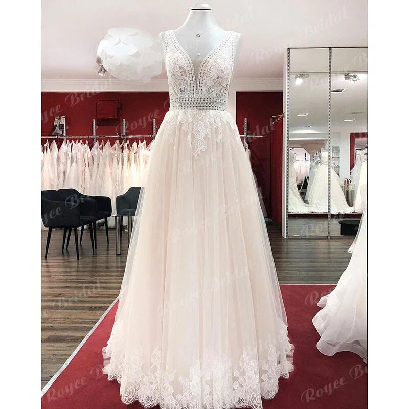 Lakshmigown Boho Champagne Wedding Dresses Lace Appliques V Neck Sleeveless Sweep Train Bridal Dress Customized