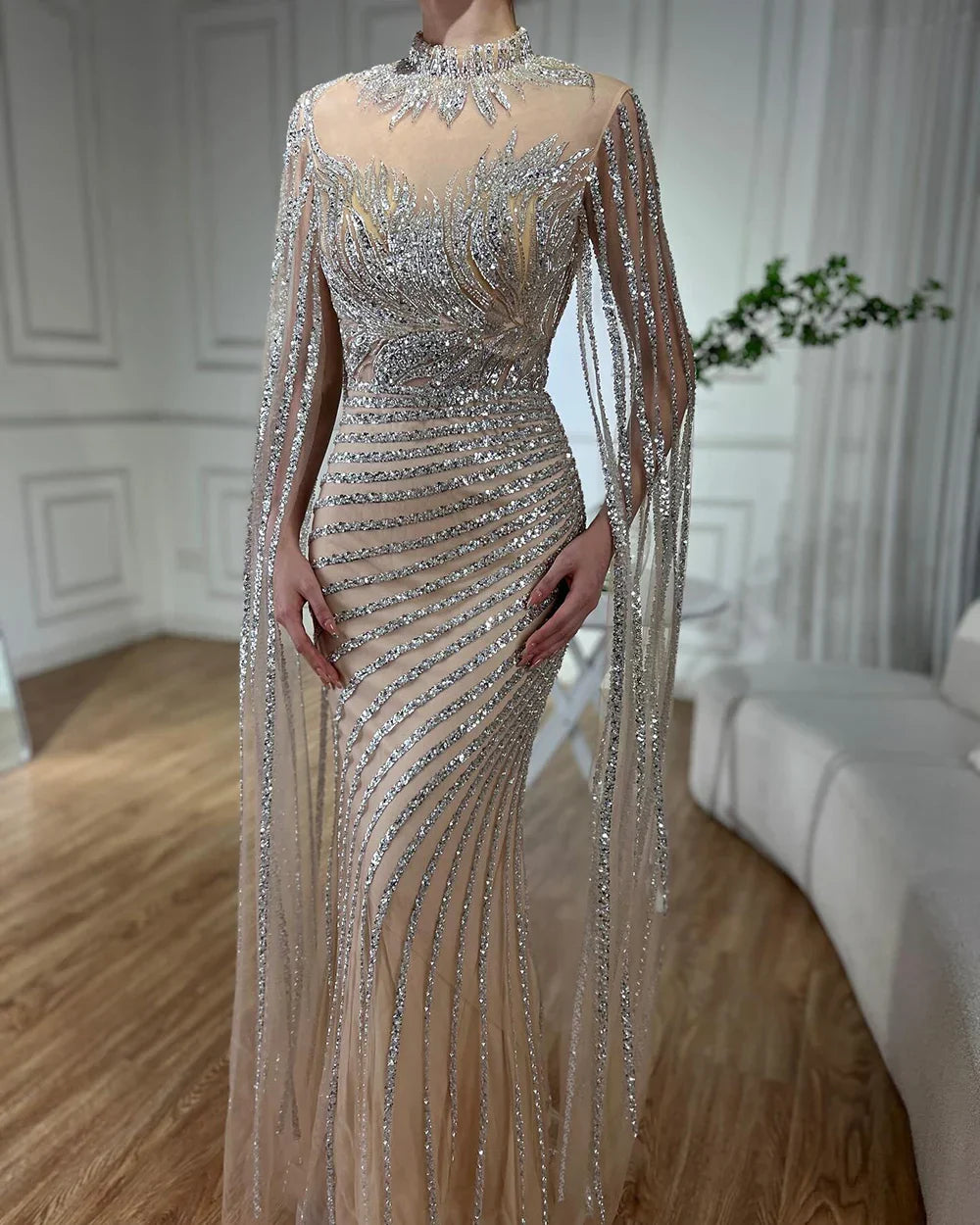 Abito da sera lungo sirena nudo arabo di lusso Dubai con mantella LA71885B
