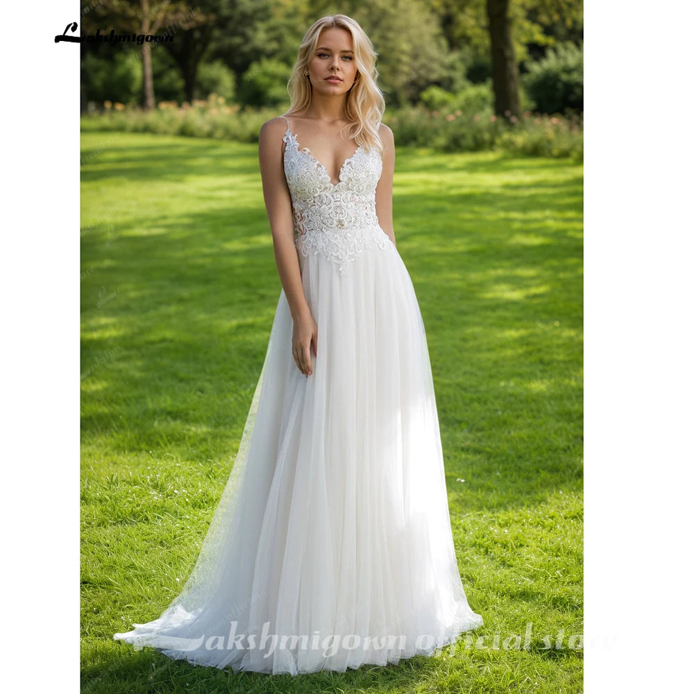 Nightbubo Bohemian Spaghetti Straps A-Line Wedding Dress Lace Appliques V-Neck Tulle Open Back Bridal Dress Customized