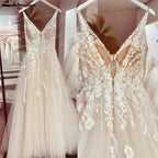 Lakshmigown V neck Tulle Boho Wedding Dresses Customized Lace Appliques A Line Bridal Gown Sukienka Open Back Wedding Gowns