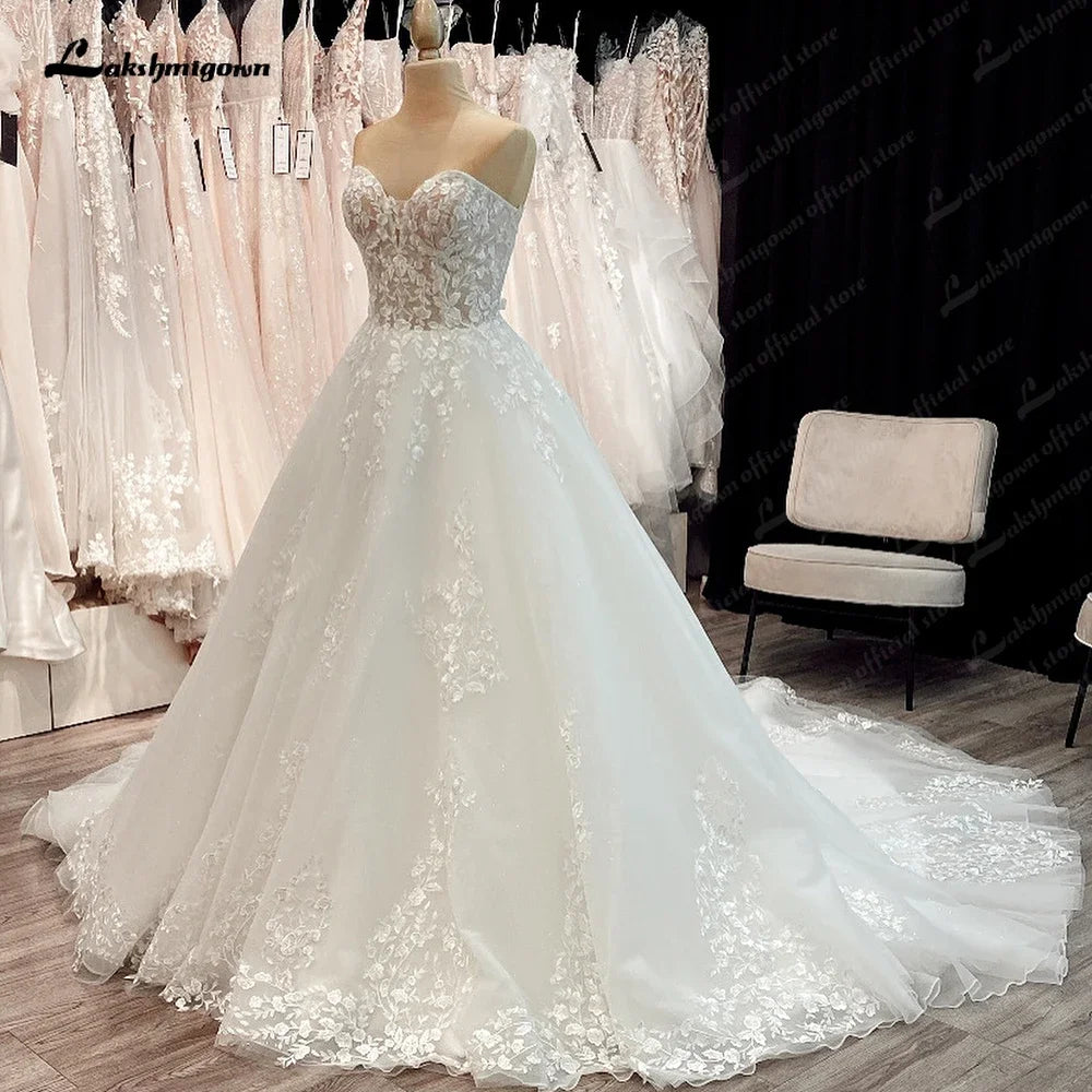 Lakshmigown Classic See Through Sweetheart  Lace Up Wedding Dresses Ball Gowns Vestidos De Novia Plus Size Customized Dress