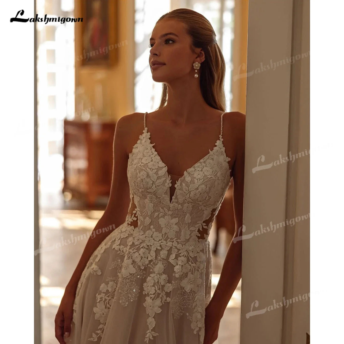 Lakshmigown Sexy Wedding Dresses Illusion Bride Gowns Appliques Floor Length Vestido Customized