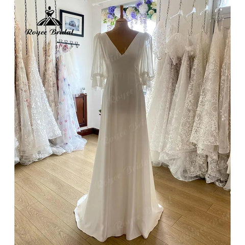 Schlichtes, weiches Satin-Hochzeitskleid im Boho-Stil mit V-Ausschnitt und Puffärmeln, 2024, Strand-Brautkleid für den Empfang, Robe de Mariee 