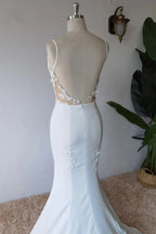 Einfaches Trägertop-Satin-Meerjungfrauen-Brautkleid mit dezentem Design