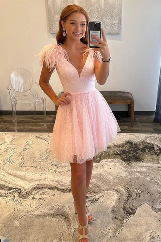 Glitzerndes A-Linien-Heimkehrkleid in Rosa mit V-Ausschnitt und Federn PD520