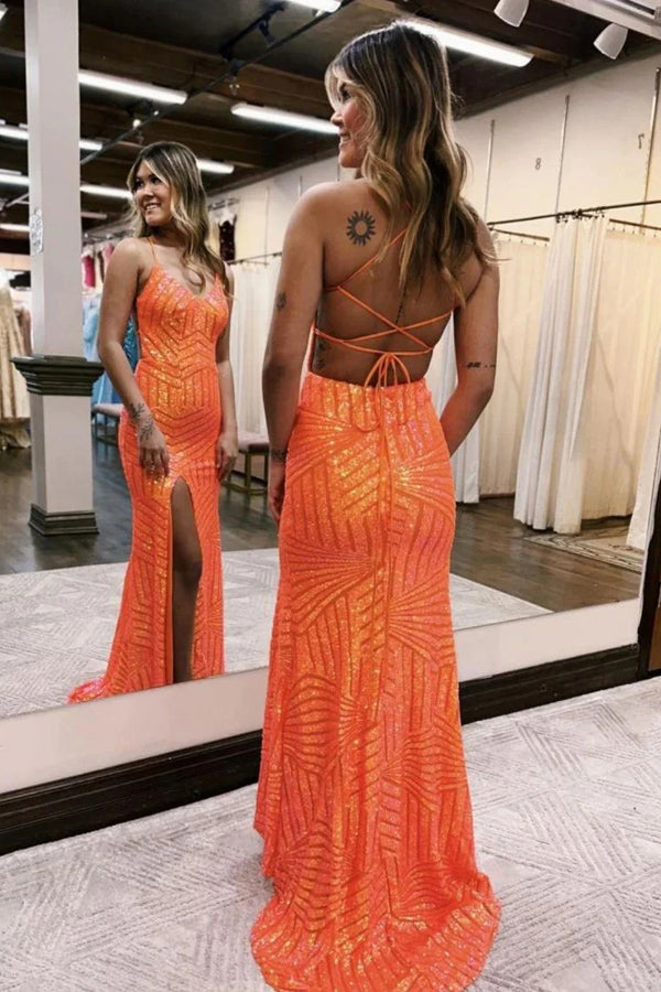 Vestido de festa comprido com lantejoulas laranja e racha PSK443