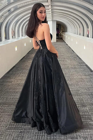 Glitzerndes schwarzes langes Ballkleid mit Spaghettiträgern und Applikationen PSK658