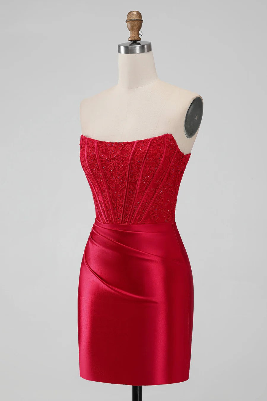 Vestido curto vermelho para baile de finalistas sem alças PD505