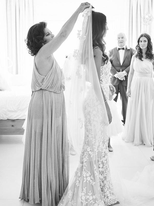Träger Meerjungfrau Hochzeitskleider Spitze Applikationen Kleider Hochzeitskleider