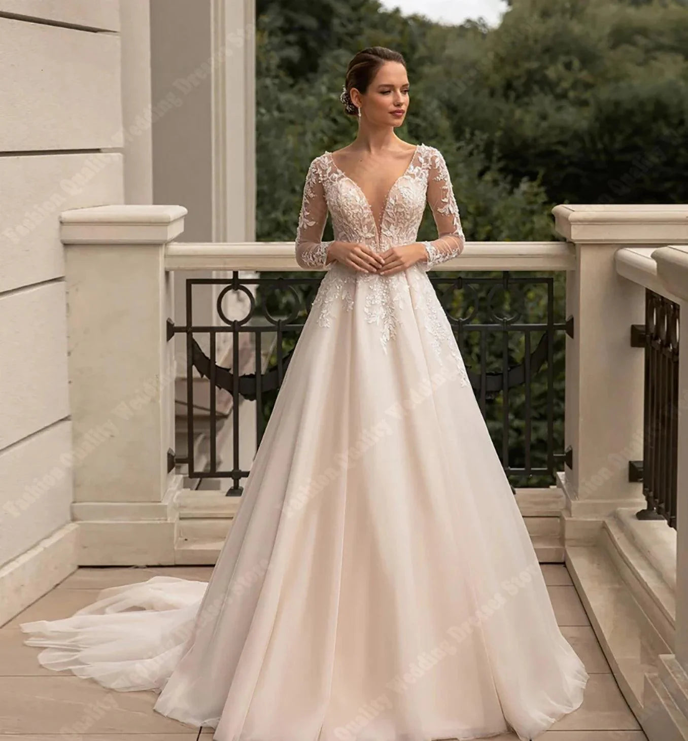 Vestidos de Novia de Escote en V Profundo Dulce para Mujer 2024 Línea A Encaje Marfil Mangas Largas Novia Vintage Vestido de Novia de Baile