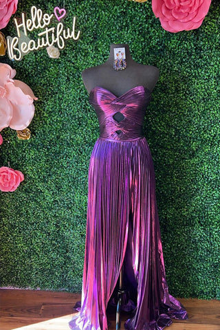 Vestido de festa comprido verde esmeralda com pregas metálicas e decote em coração PSK591