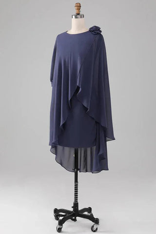 Kleid für die Brautmutter, knielanges Chiffonkleid mit Perlen