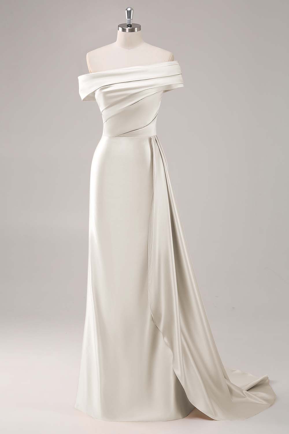 Vestido de cerimónia comprido lilás com um ombro só e fitas